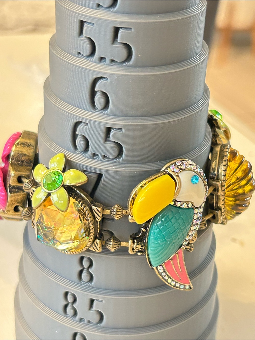 Betsey Johnson "Paradise Lost" Parrot Stretch Bracelet - Picture 3 of 5